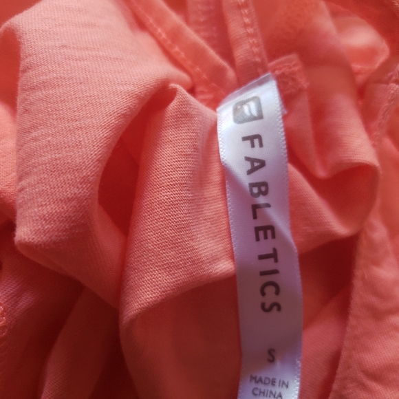 Fabletics top - Picture 2 of 2